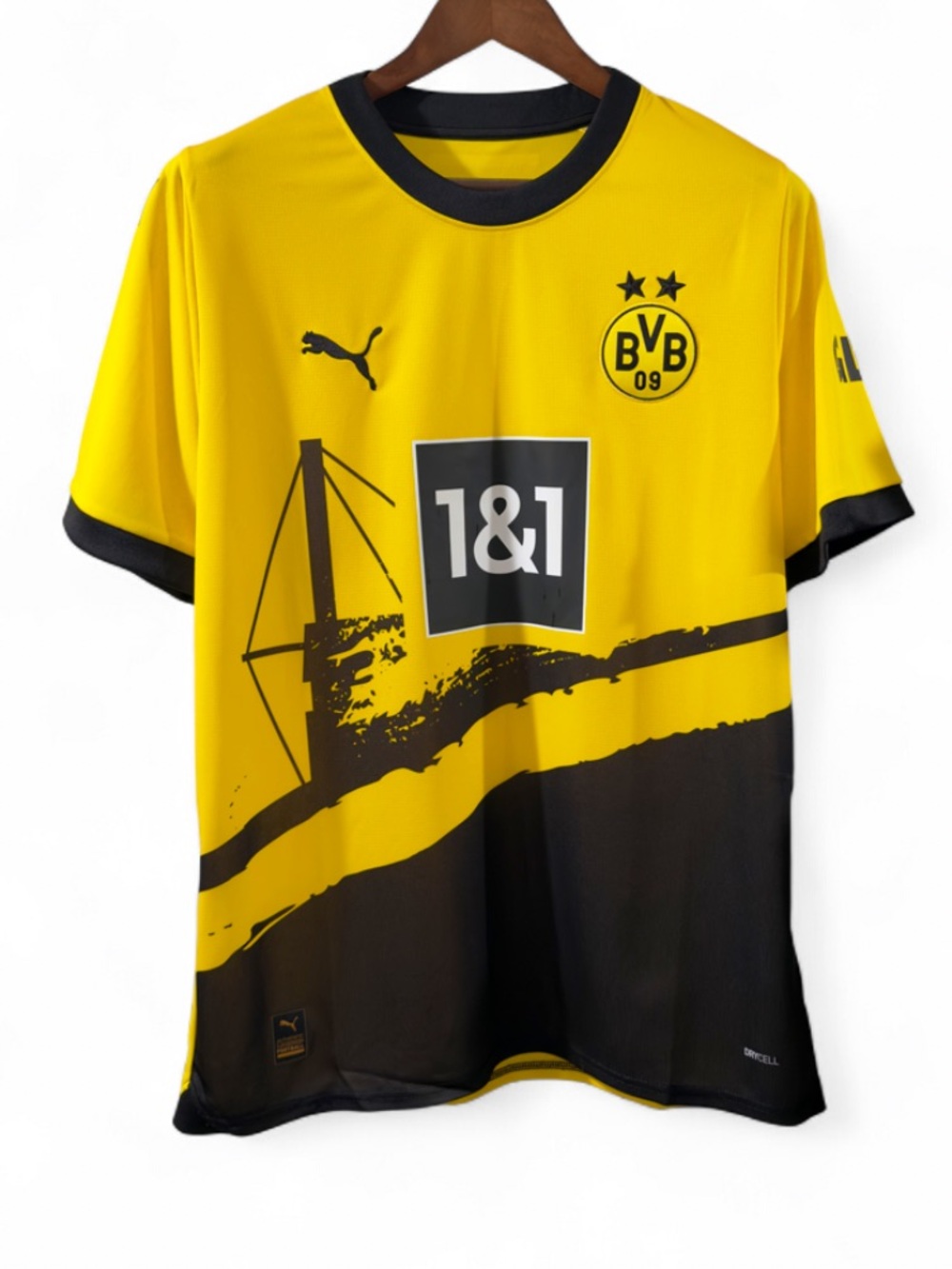 Puma dryCELL Borussia Dortmund BVB Soccer Jersey Size Men’s Large (NWT)